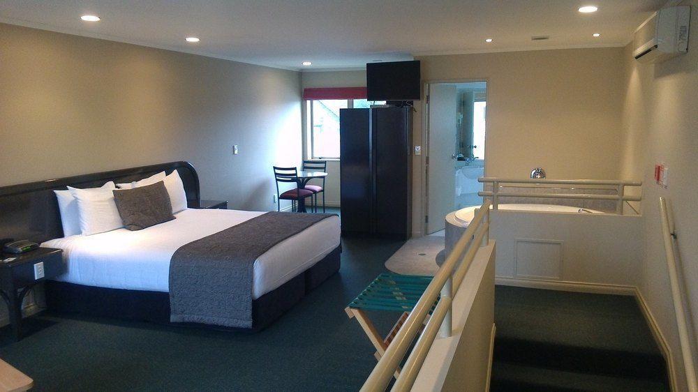 Cornwall Motor Lodge Palmerston North Esterno foto
